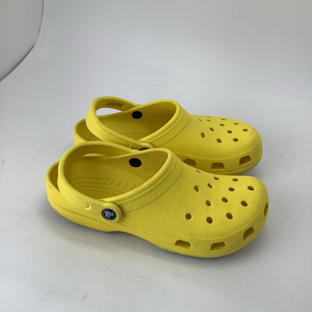 CROCS Yellow Classic Clog Mules size Womens 8 / Mens 6